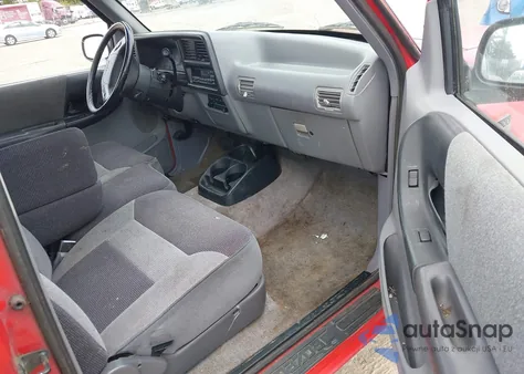 1994 Mazda B4000 Cab Plus z USA, uszkodzony, nr VIN 4F4CR16X9RTM45207